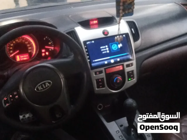 سيارة للبيع كيا سيراتو 2010