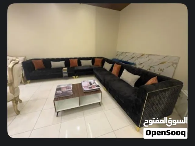 طقم كنبات شبه جديد استخدام شهرين