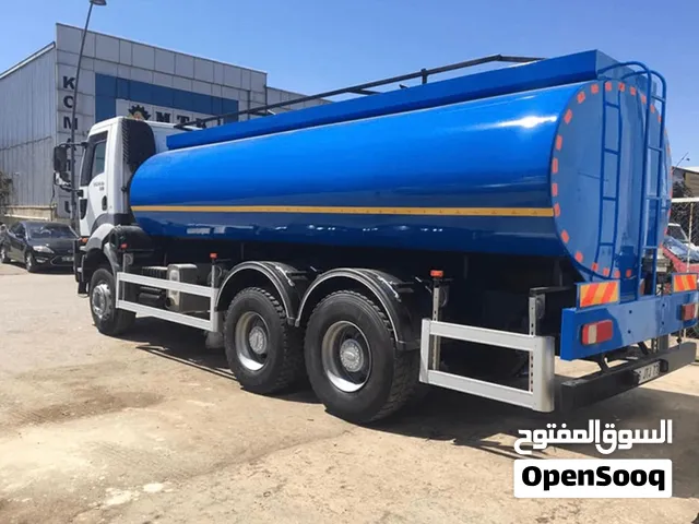 مطلوب تنكر يكون موديله من 2009 الى 2015