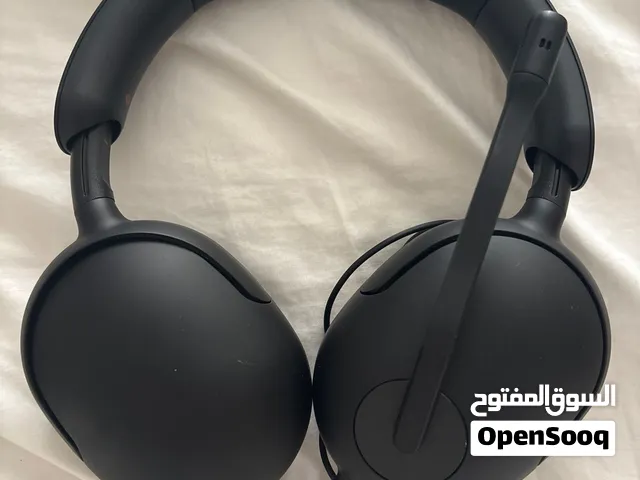 سماعة سوني H3 واير اسود كالجديد مع كامل الملحقات ولا تعاني من اي مشاكل نهائيه والبوكس سليم بدون خدوش