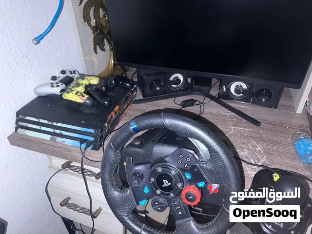 بلستيشن 4 مع سكان او قير في حاله جيد بس في مشكله في القير