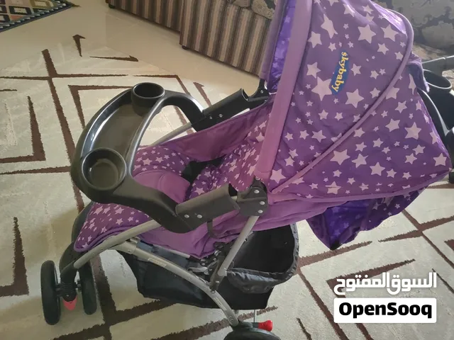 عربة اطفال مستعمله