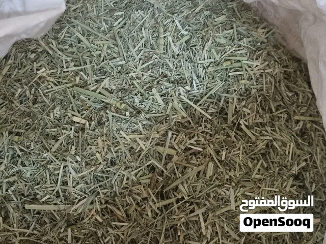 بديل للتبن بونيكام وبرايد مجروشة ومطحون وزن 10 كيلو جواني كبار الجونية تحتوي على بريدة و ربع تقريبا
