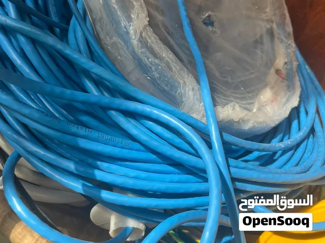 مجموعه اغراض للبناء جنكو وسكله ويرات كهربائه والإنترنت وأدوات سباكه