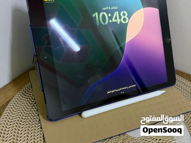 Apple iPad 32 GB in Al Dakhiliya