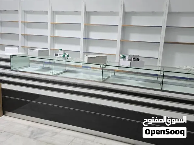 ديكور محل للبيع فترينات ودواليب عرض بالاضاءة