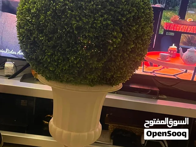أباجورة إيطالية فاخرة   مركن زرع   طقم ديكور منزلي متكامل