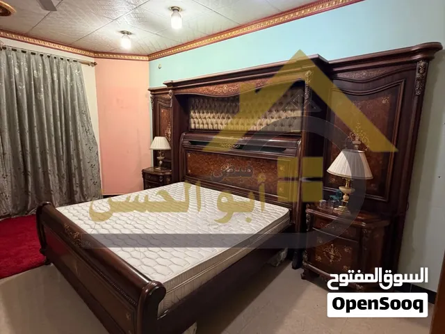 دار تجاري مميز للايجار في منطقة العباسية يقع خلف بيت الكل