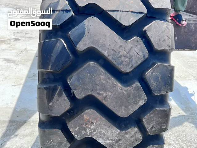اطارات معدات جديدة