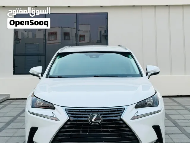 لكزس NX300