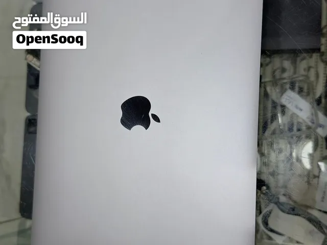 ماك بو اير AIR M1 نظيف