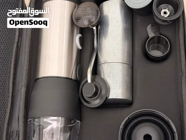 للبيع مكينة قهوه متنقله و مطحنه يدويه