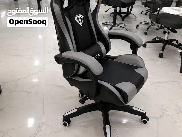 كرسي جيمينج فاخر ومريح – يتحمل حتى 170 كجم  مسند ظهر قابل للإمالة