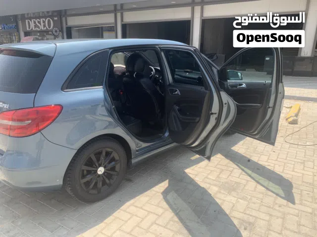 مرسيدس B180 موديل 2014