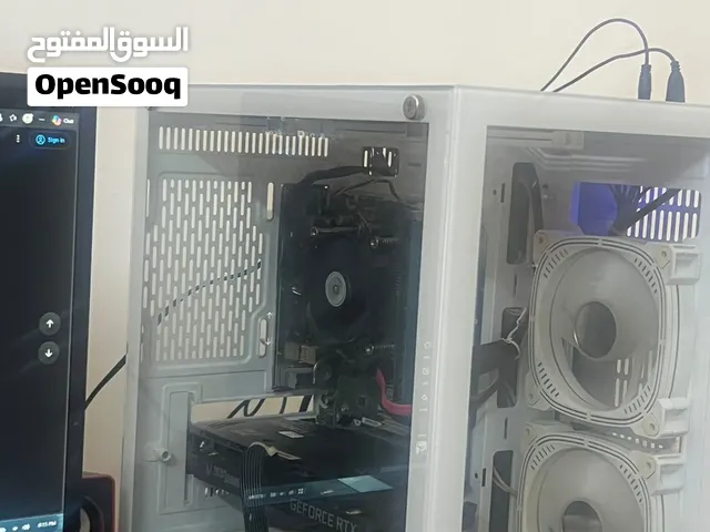 بي سي نضيف وقوي قابل للبدل بما يناسب