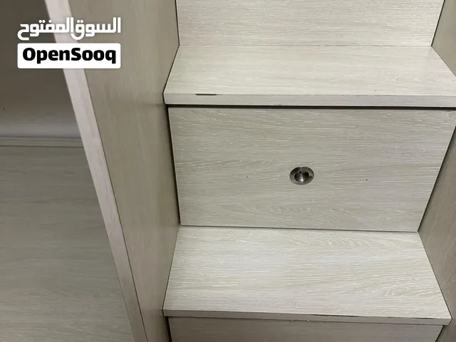 سرير تفصيل خشب لاتيه