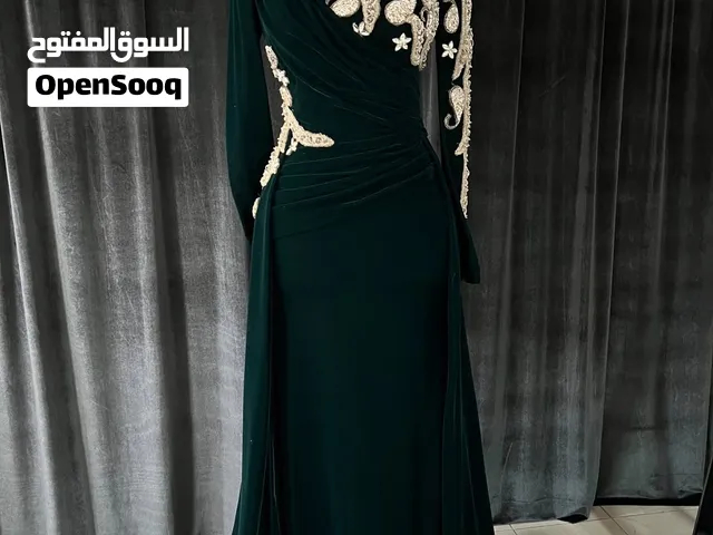 فستان مخمل