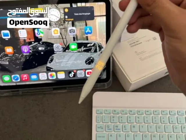Apple iPad 128 GB in Muscat