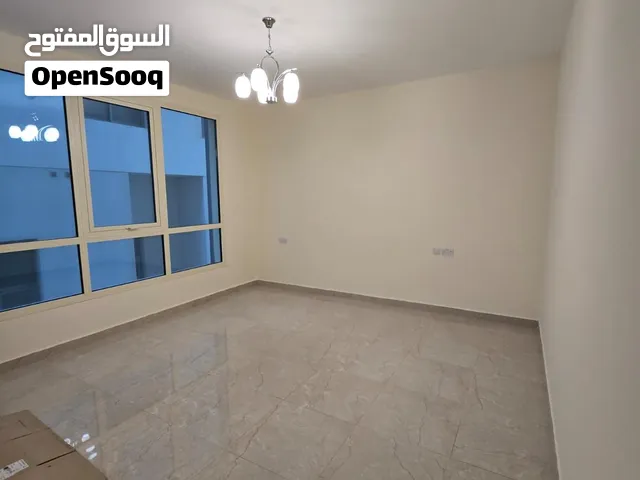 شقق جديدة وفاخرة للإيجار  الرفاع  275 دينار