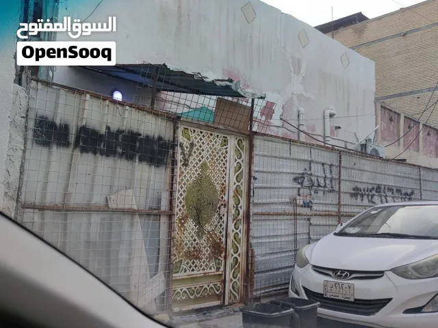بيت بالجمهورية قرب صيدلية الجزائر