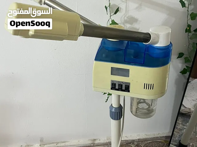 جهاز تنظيف بشرة مستعمل نظيف