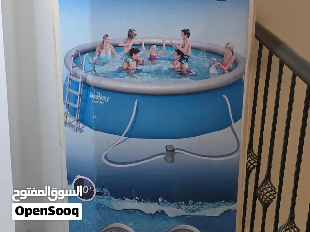 مسبح منزلي حجم كبير