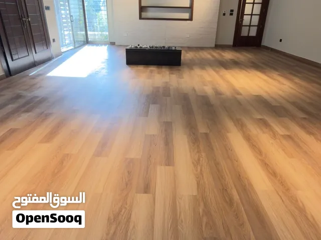 باركيه وbvc وأرضيات فينيل فرنسي عالي الجوده وألوان عصرية وحديثه بتناسب جميع الأذواق وسعر منافس