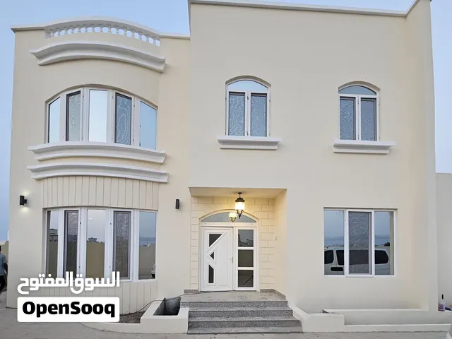 فيلا كورنر للبيع في المعبيله