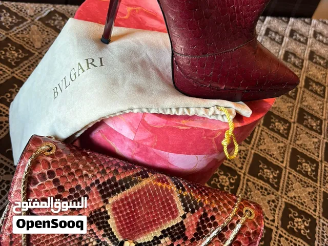 شوز اكتير امرتب scalza