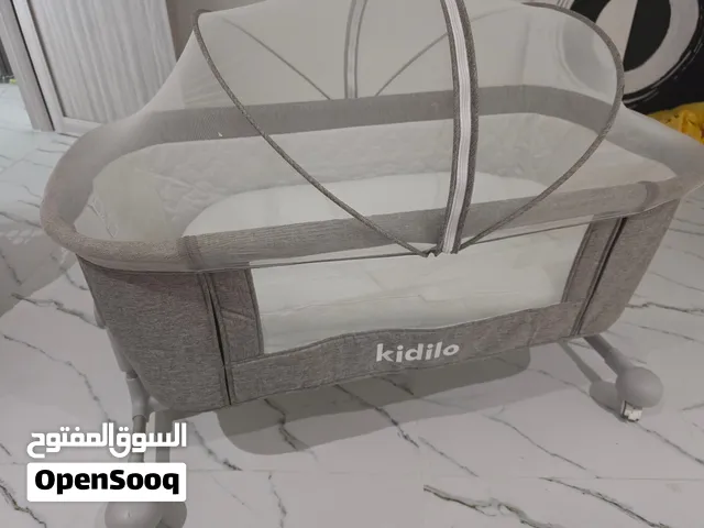 سرير اطفال مستعمل من شركة kidilo