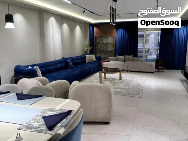 شقة راقيه بخدمات فندقيه مميزه للإيجار اليومي او الشهري