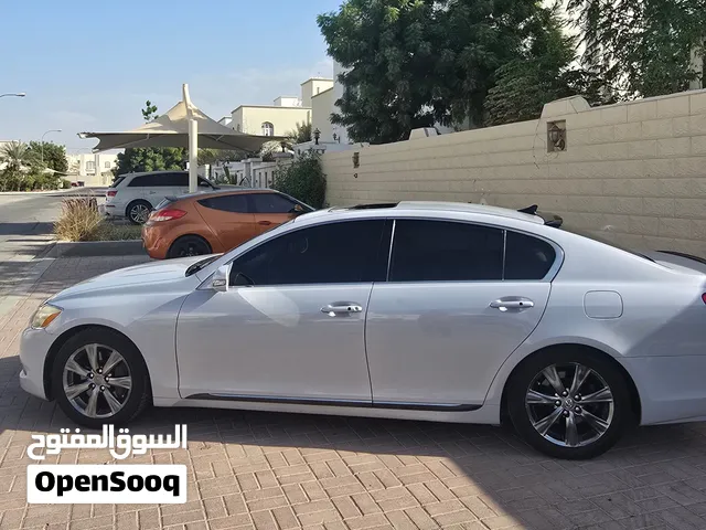 لكزس جي اس 300 موديل 2010 من المالك الاول وكالة بهوان نظيفة بدون حوادث مطلوب 1800 غير قابل للتفاوض ل