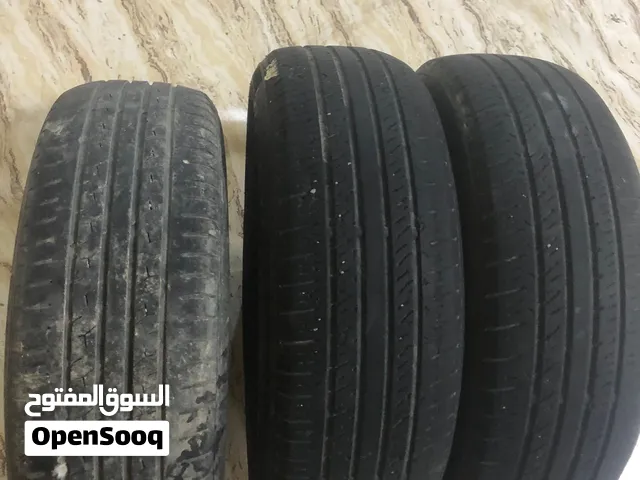 تايرات للبيع مستخدمة