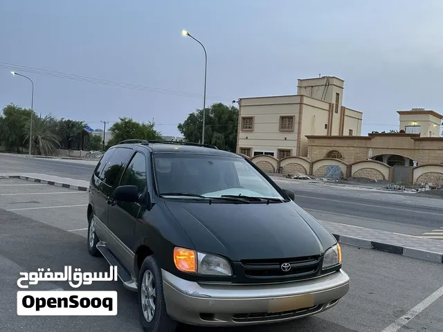 Used Toyota Sienna in Al Batinah