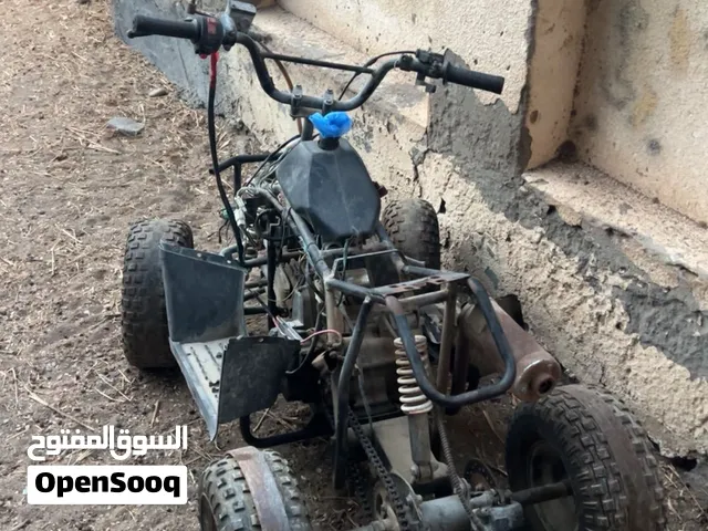 دراجه اربع تواير شغاله تحتاج كورات وبطاريه مطلوب 30 قابل للجاد