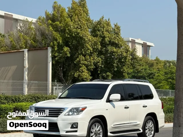 لكزس LX570 2011