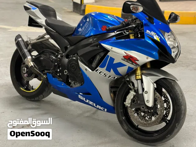 الجاد يبشربيGXR750 ستووك