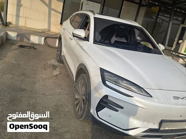 للبيع BYD SONG Plus Champion 2024  عداد قليل 13تحت الكفاله بسعر 27500 دينار