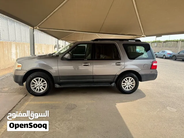 فورد اكسبدشن XL - 2WD (دفع خلفي) 2013 مستخدم اول بدون رش - توكيلات الجزيرة