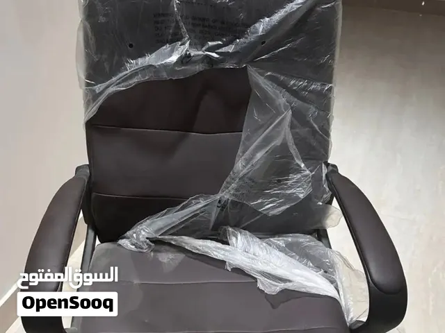 كرسي مكاتب مستخدم للبيع