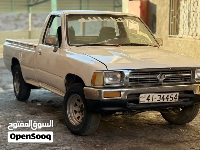 � هايلوكس 89 ديزل للبيع