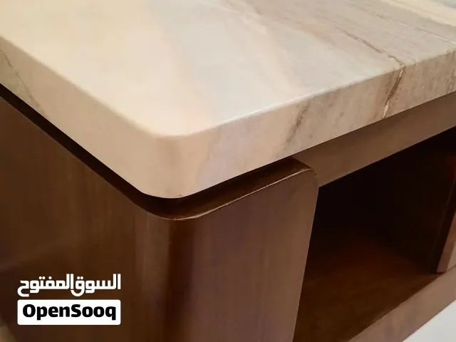 اثاث بحالة جيدة وجودة عالية