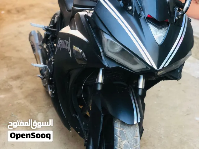 Jieda r3 400cc