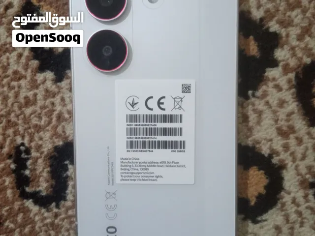 سلام عليكم مبايل بوكو اكس 8برو مشحون مرتين مبايل جديد ذاكره256