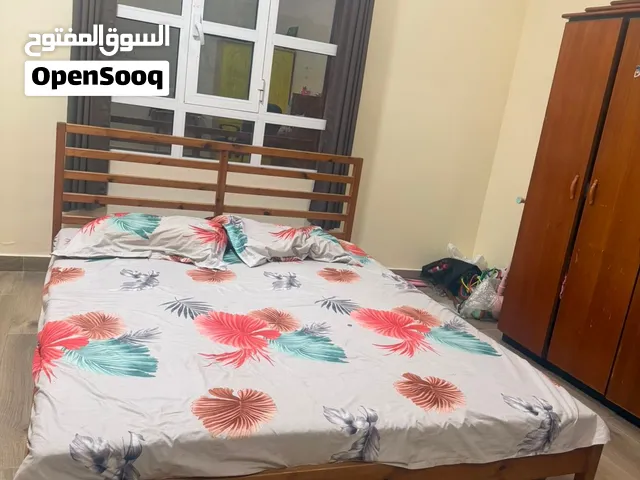 King Sized Bed and Shoe rack available. Expat leaving