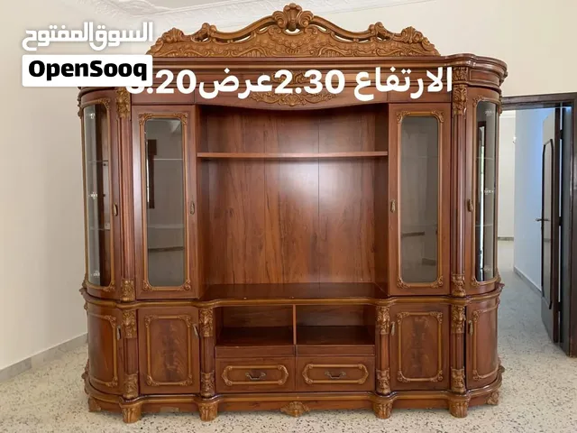 مكتبة ايطاليه للبيع