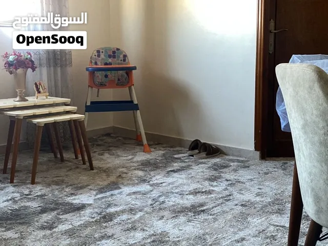 موكيت مستعمل بحاله جديده