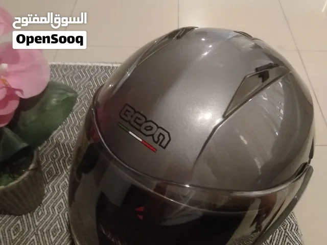 للبيع خوذة مستعمله  Beon. DESLGN مقاس XL