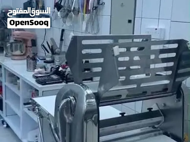 معمل حلويات ومخبوزات