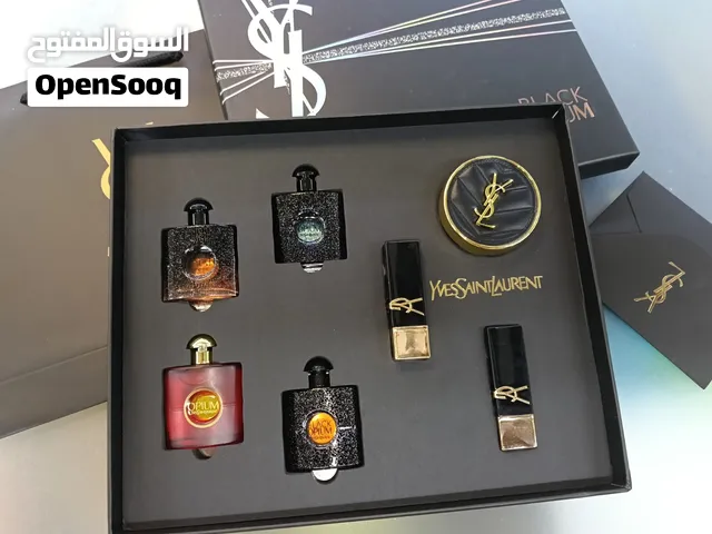 All kinds of branded org perfumes gift sets are available. prices are different . ysl, Gucci, Chanel